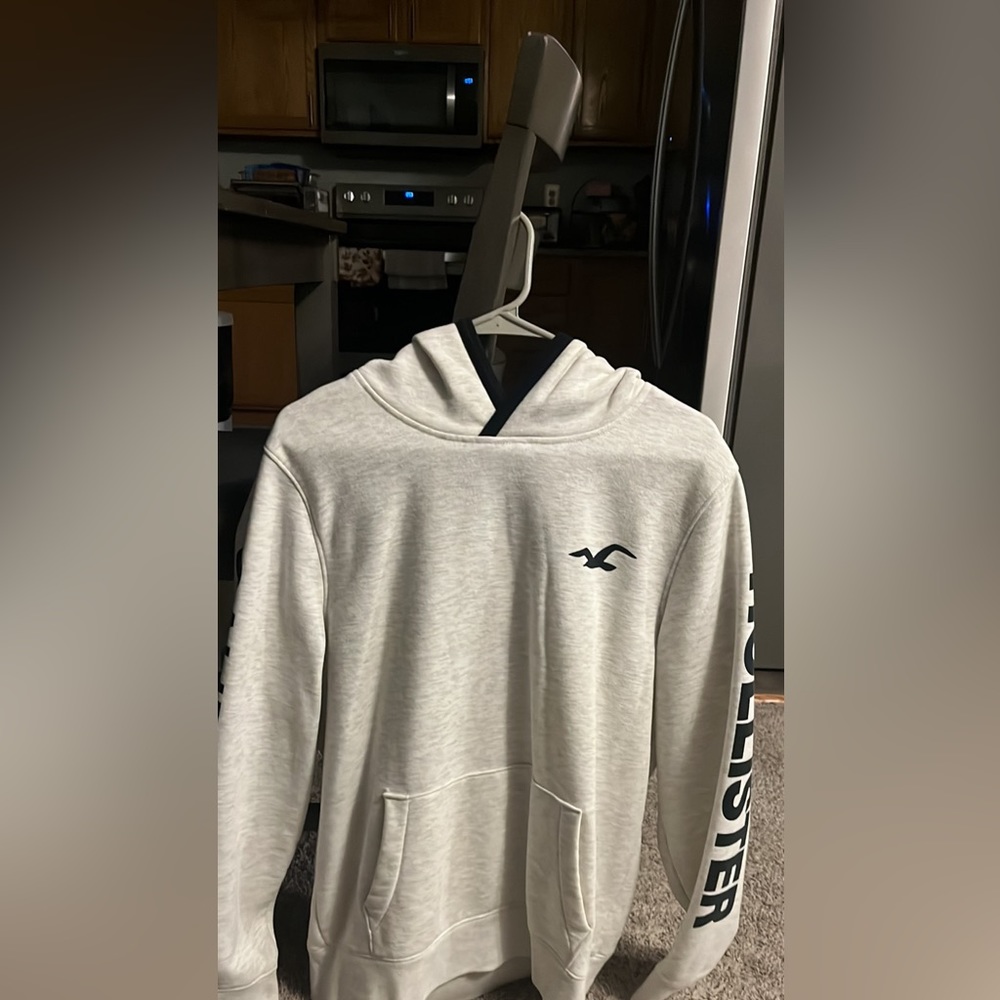 Hollister sweatshirt men’s white size Large
